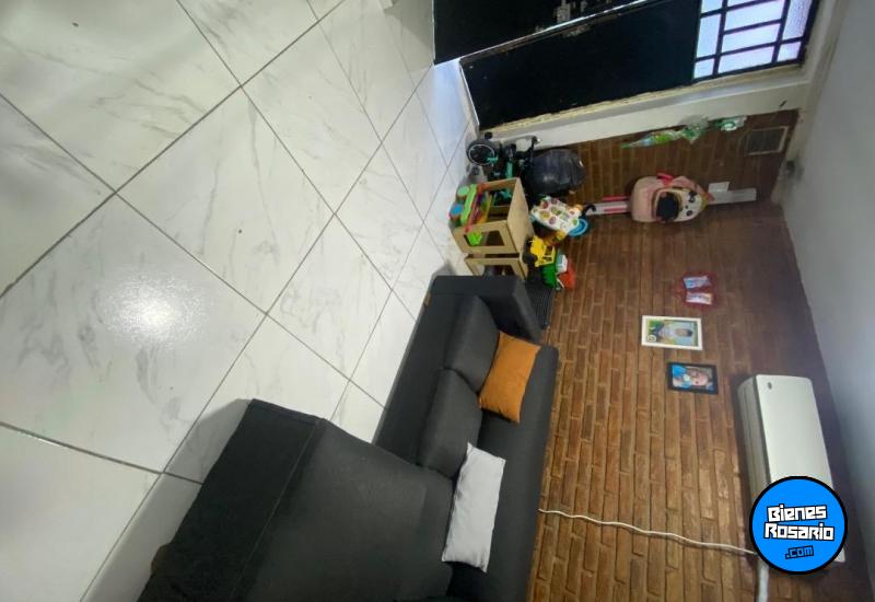 Departamentos de pasillo - Rosario - Venta