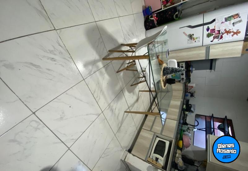 Departamentos de pasillo - Rosario - Venta