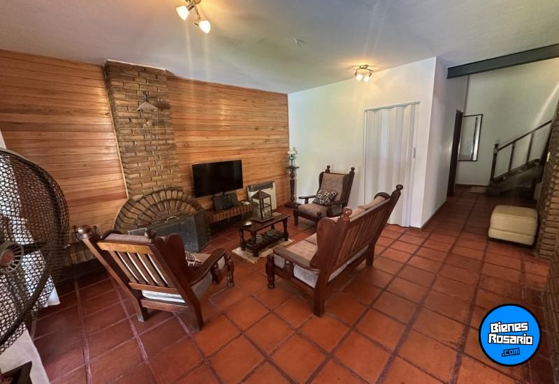 Casas - Funes - Venta