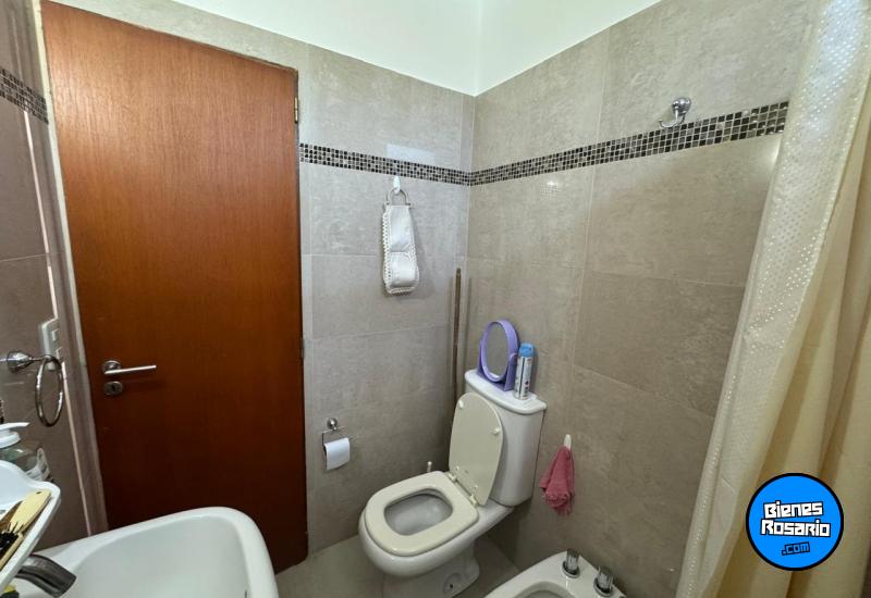 Casas - Rosario -  Alquiler
