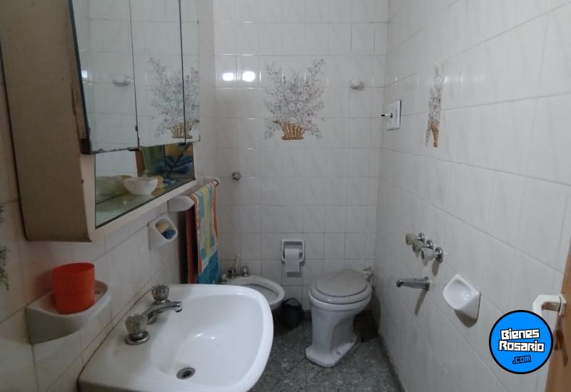 Departamentos de pasillo - Rosario - Venta