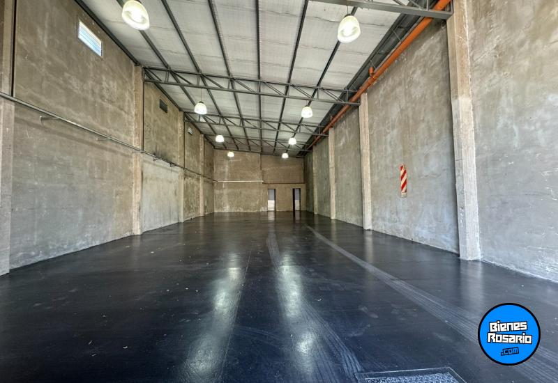 Galpones / Depósitos - Rosario - Venta