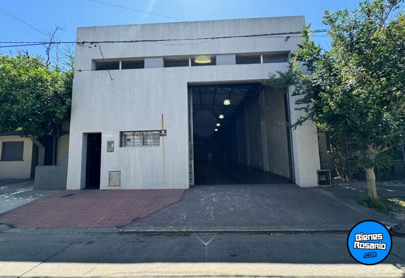 Galpones / Depósitos - Rosario - Venta