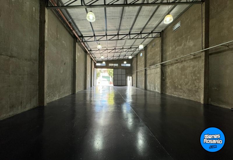 Galpones / Depósitos - Rosario - Venta