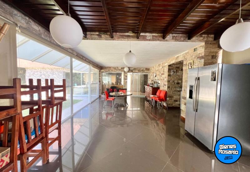 Casas - Funes - Venta