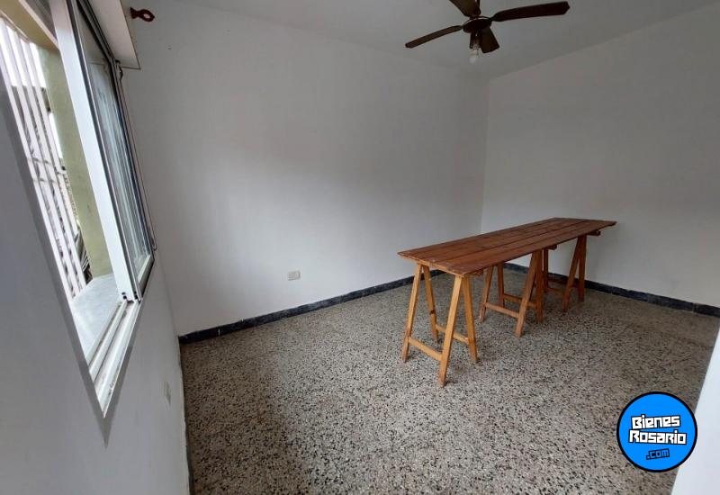 Departamentos de pasillo - Rosario - Venta