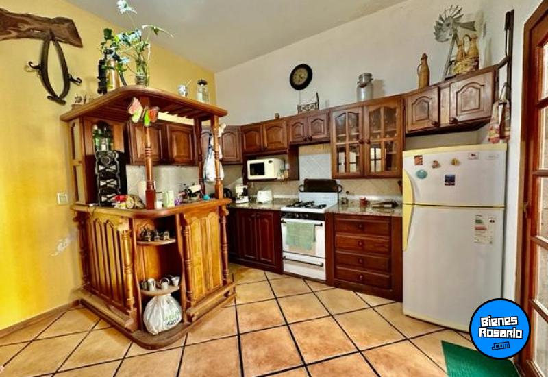 Departamentos de pasillo - Rosario - Venta