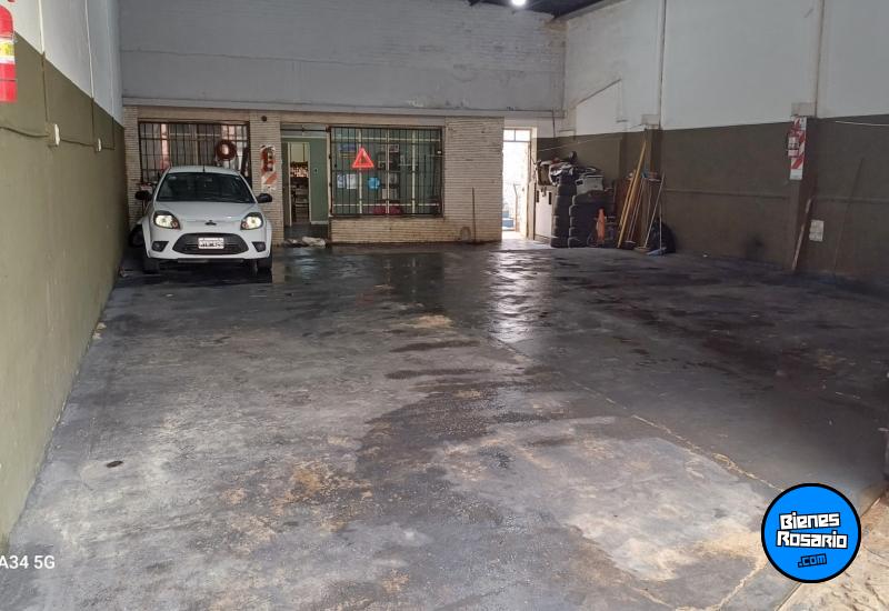 Galpones / Depósitos - Rosario - Venta