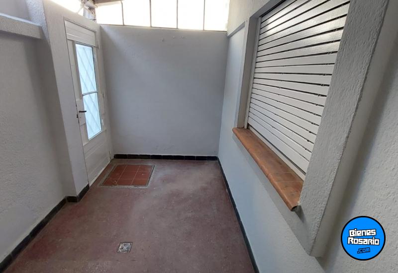 Departamentos de pasillo - Rosario - Venta