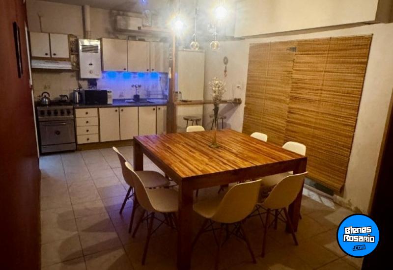 Casas - Alvarez - Venta