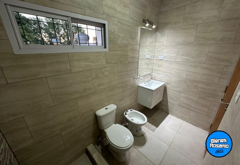 Casas - Rosario -  Alquiler