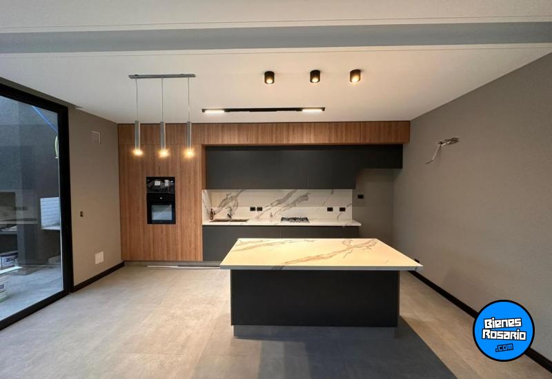 Casas - Rosario - Venta