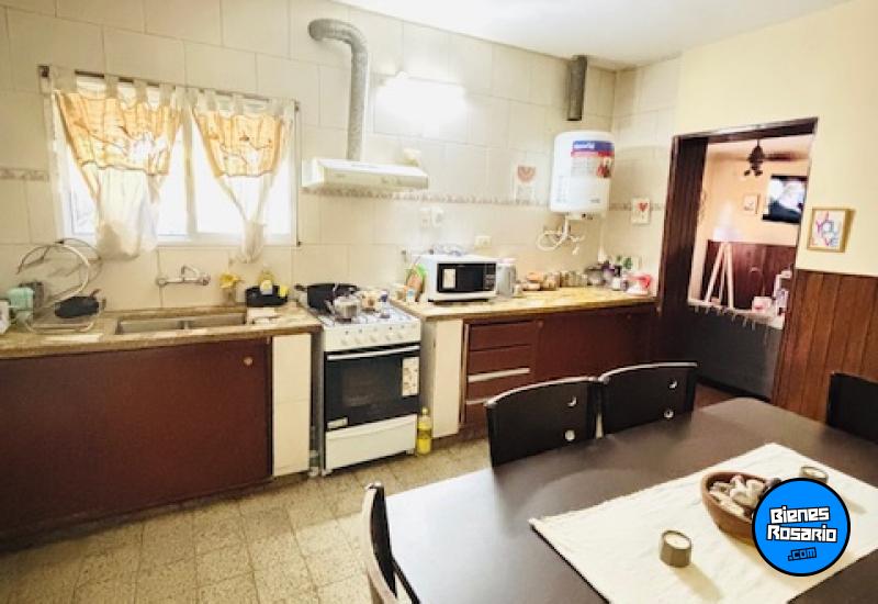 Casas - Funes - Venta