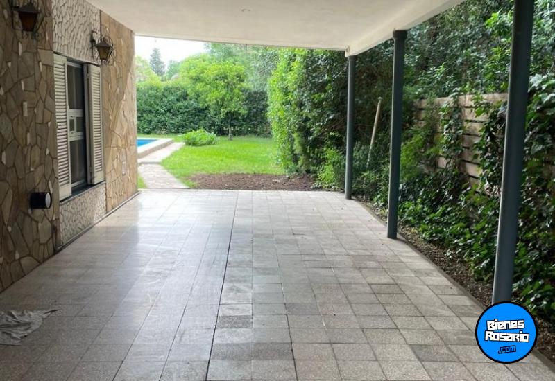 Casas - Funes - Venta