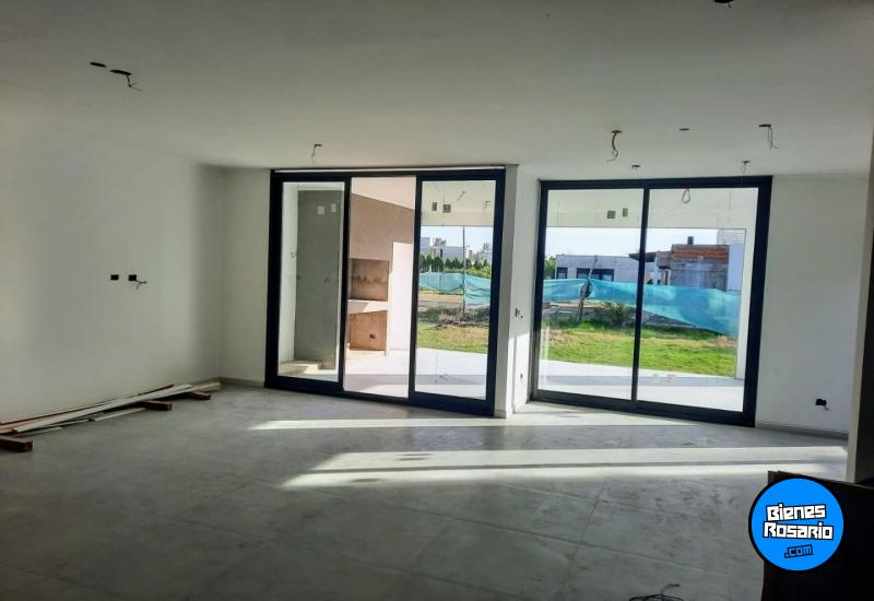 Casas - Roldan - Venta