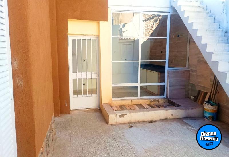 Departamentos de pasillo - Rosario - Venta