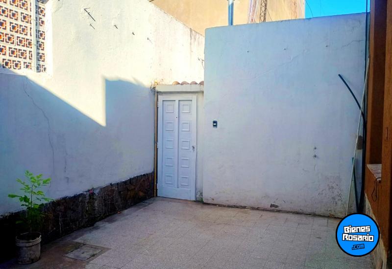 Departamentos de pasillo - Rosario - Venta