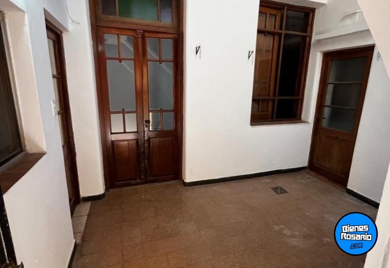 Departamentos de pasillo - Rosario - Venta
