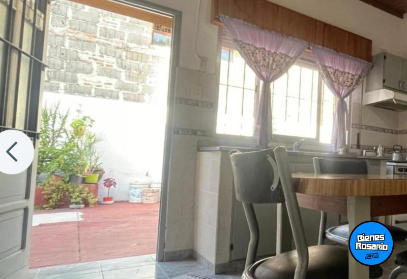 Departamentos de pasillo - Rosario - Venta