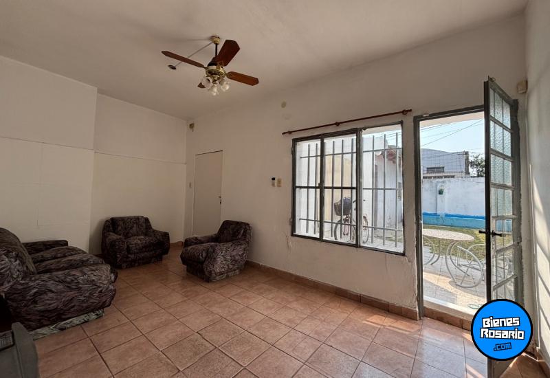 Casas - Rosario -  Alquiler