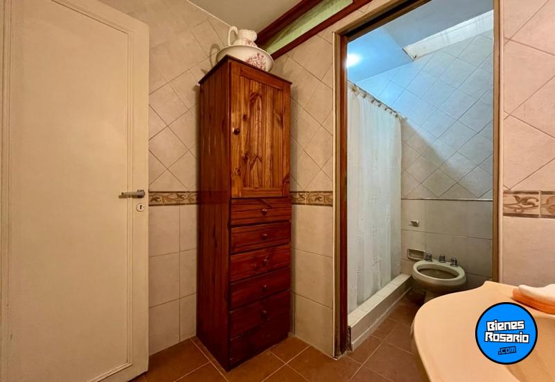 Casas - Rosario -  Alquiler