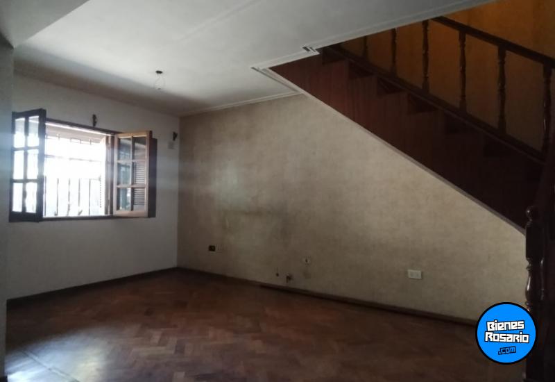 Casas - Rosario -  Alquiler