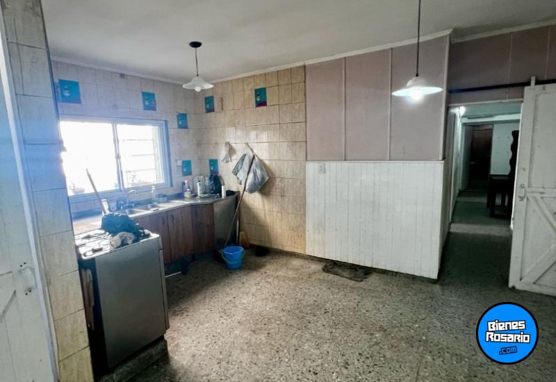 Departamentos de pasillo - Rosario - Venta