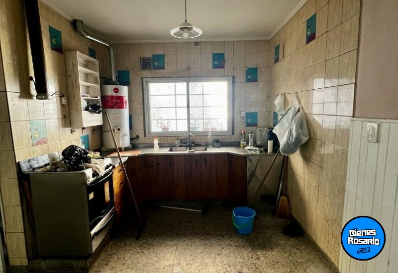 Departamentos de pasillo - Rosario - Venta