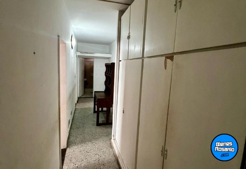 Departamentos de pasillo - Rosario - Venta