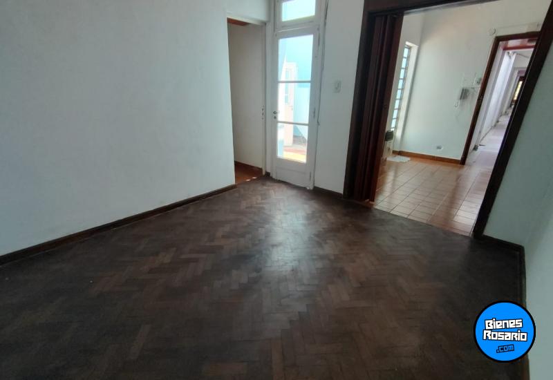 Departamentos de pasillo - Rosario - Venta