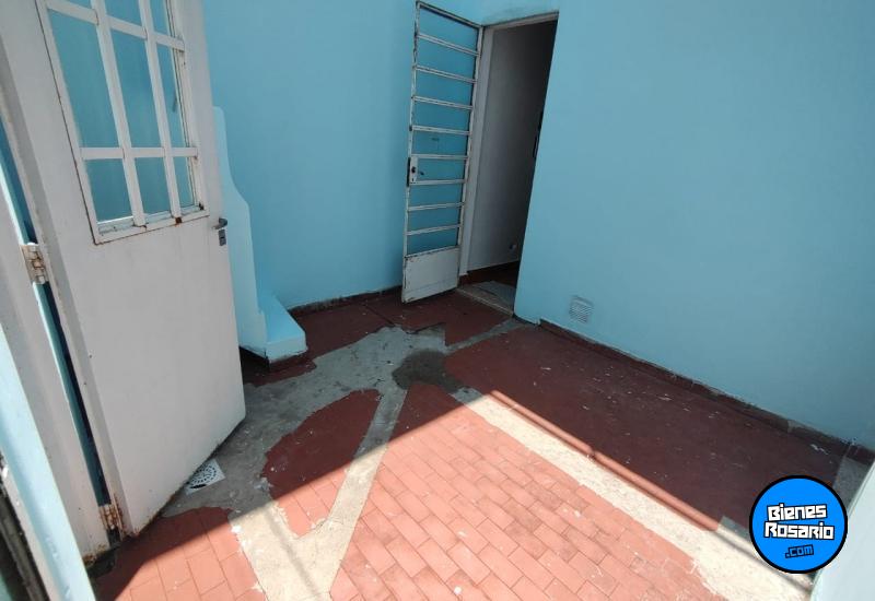 Departamentos de pasillo - Rosario - Venta