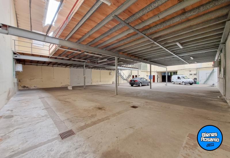 Galpones / Depósitos - Rosario - Venta