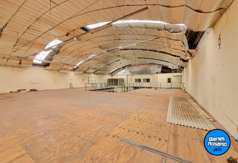 Galpones / Depósitos - Rosario - Venta