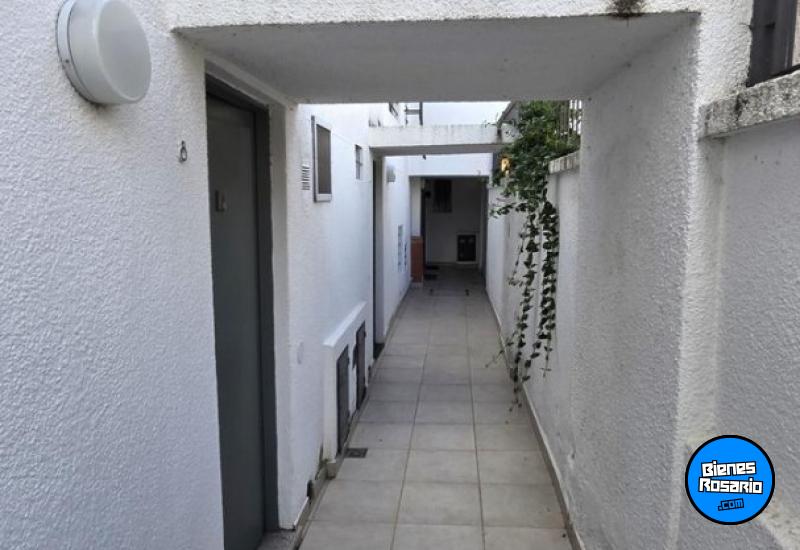 Departamentos de pasillo - Rosario - Venta
