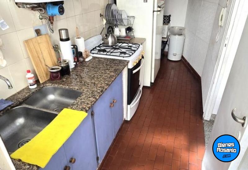Departamentos de pasillo - Rosario - Venta