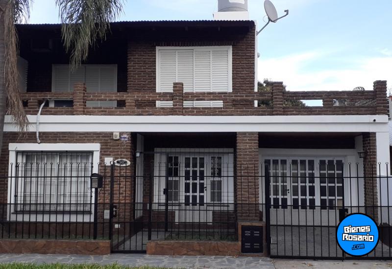 Casas - Rosario -  Alquiler