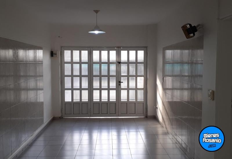Casas - Rosario -  Alquiler