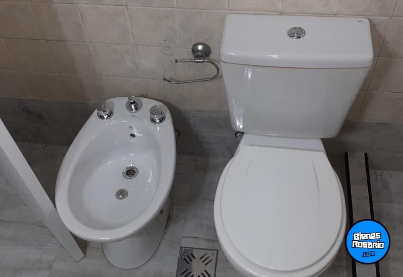 Casas - Rosario -  Alquiler