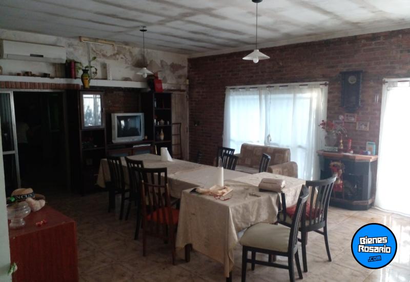 Casas - Funes - Venta