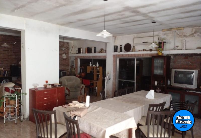Casas - Funes - Venta