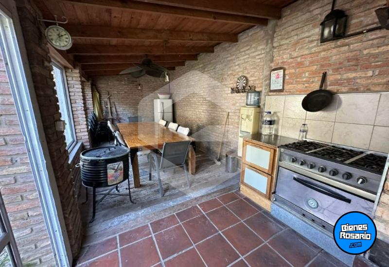 Casas - Roldan - Venta