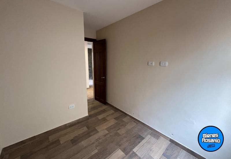 Departamentos de pasillo - Rosario - Venta
