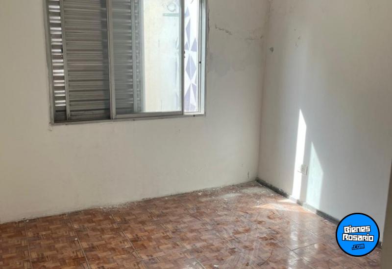 Departamentos de pasillo - Rosario - Venta
