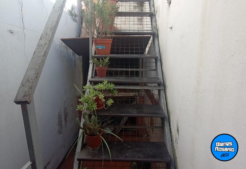Departamentos de pasillo - Rosario - Venta