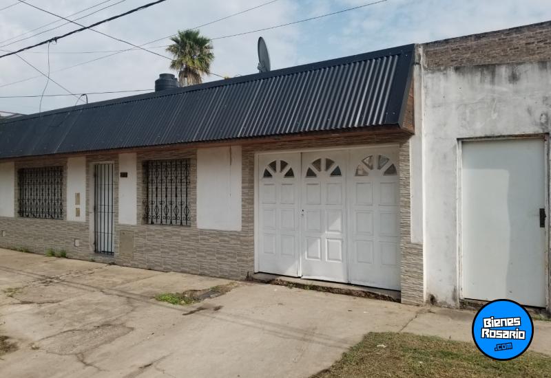 Casas - Rosario -  Alquiler