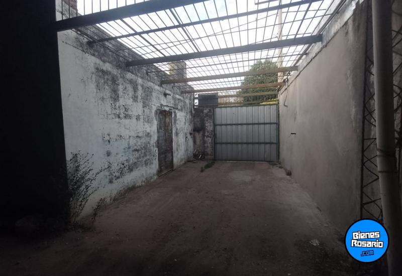 Galpones / Depósitos - Rosario - Venta