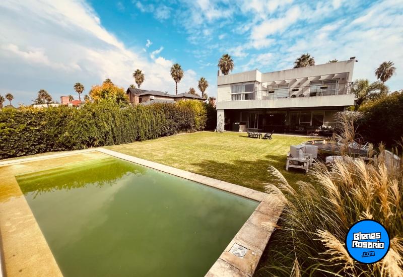 Casas - Funes - Venta