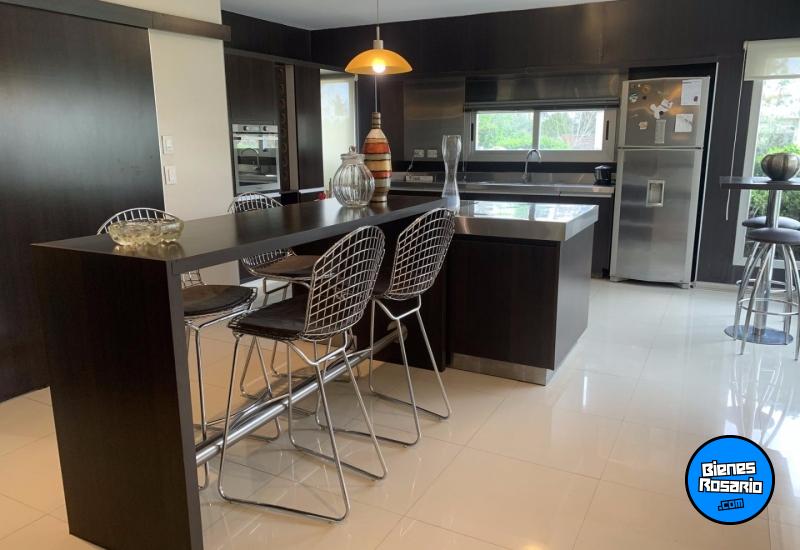 Casas - Rosario - Venta