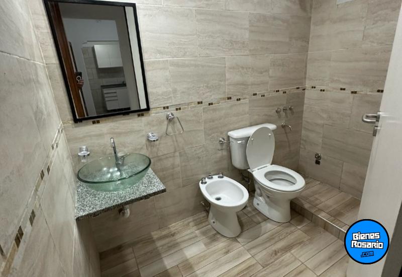 Casas - Rosario -  Alquiler