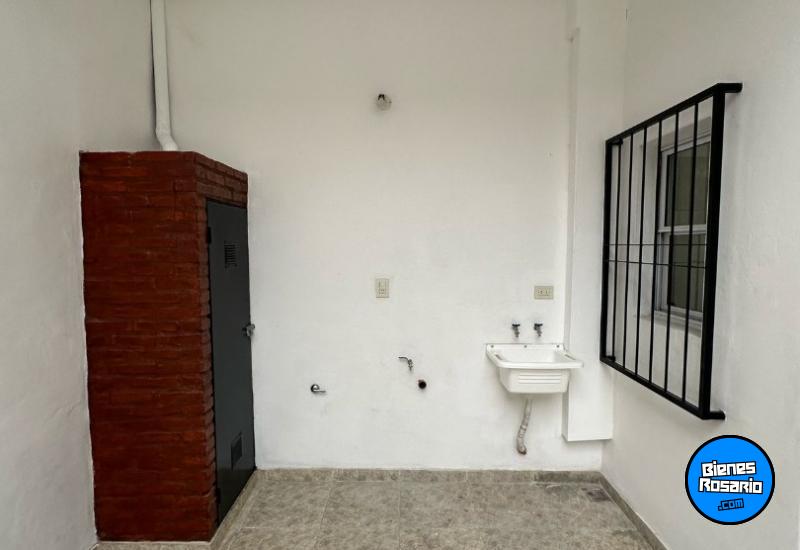 Casas - Rosario -  Alquiler